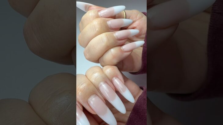 1 month growth retention on almond dual form nail extensions with hard structured gel￼