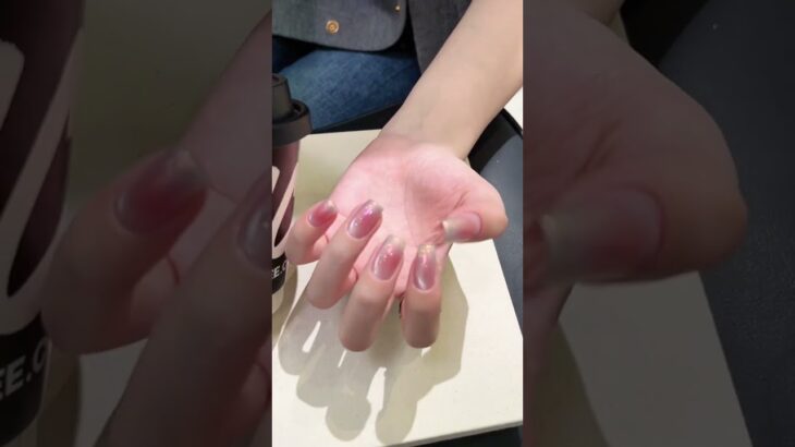 すっぴん爪より綺麗…🎀 透明感爆発の「オーロラヴェール」