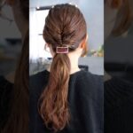 一個のくるりんぱより三個のくるりんぱ！#簡単アレンジ #セルフアレンジ #hairstyle #hair #ミディアムヘア #髪型 #まとめ髪 #大人カジュアル #大人かわいい