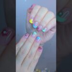 繽紛小花法式美甲款