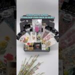 Your favorite April subscription box is here📦😍