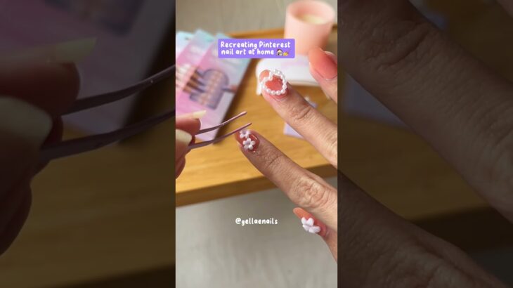 Letting Pinterest choose my nail design today ✨ So quick and easy with Gellae gel nail stickers and