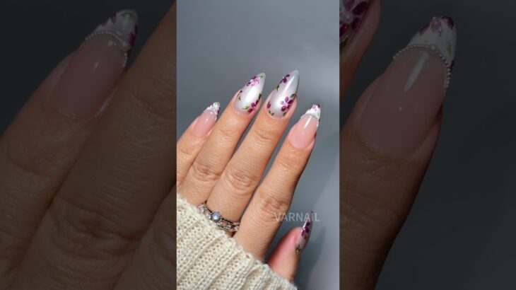 Yes or No? 💐 Flower Garden Trendy Nail Design Kit is Ready! #nails #springnails #nailtech