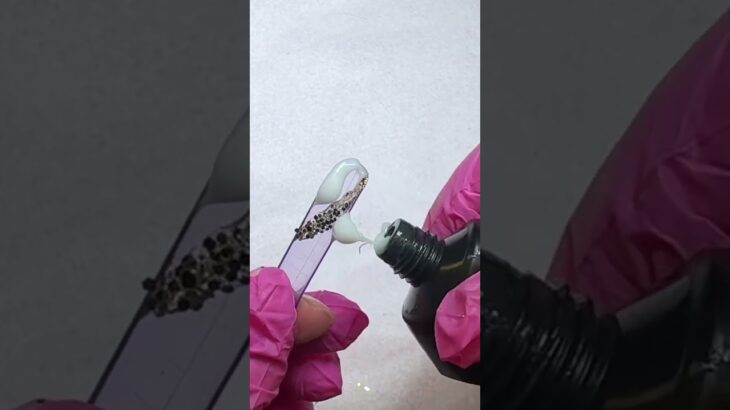 Easy Glitter Nail Art ✨ Simple White Gel Nails | Nail Tutorial #shorts