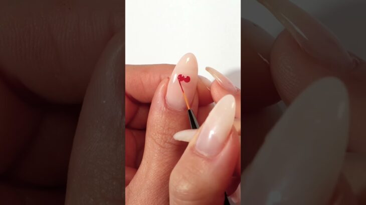 Want to try some beginner nail art? 👩‍🎨 4 great designs to get started with 🎨 #shorts #gelnailart