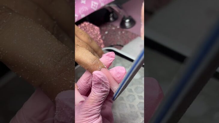 #nails #shiningnails #nailart #simplenails #nailtutorial #pinknaildesigns #nailinspo #nailtech