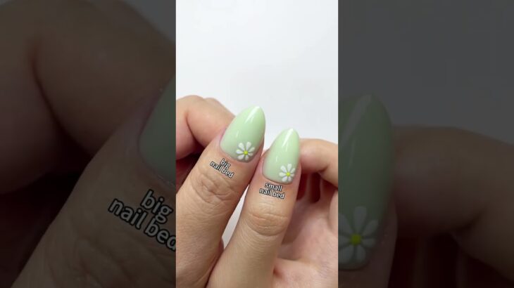 Daisy chain magic! Both Cute on different nail beds!🌱
