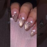 ✨🌸 Would u like to wear this Nail Set this Spring? #flowernails #nailinspo