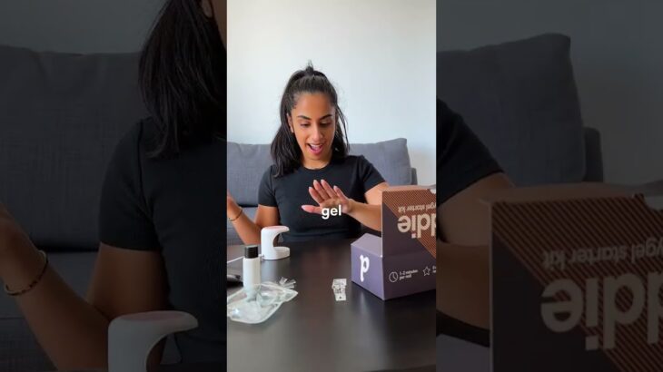 Stunning Nail Art Design 💅 | Easy & Trendy Nails Tutorial for Beginners