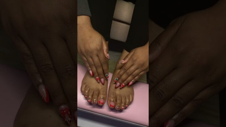 Nail and toes 🧚🏾‍♀️💅🏽