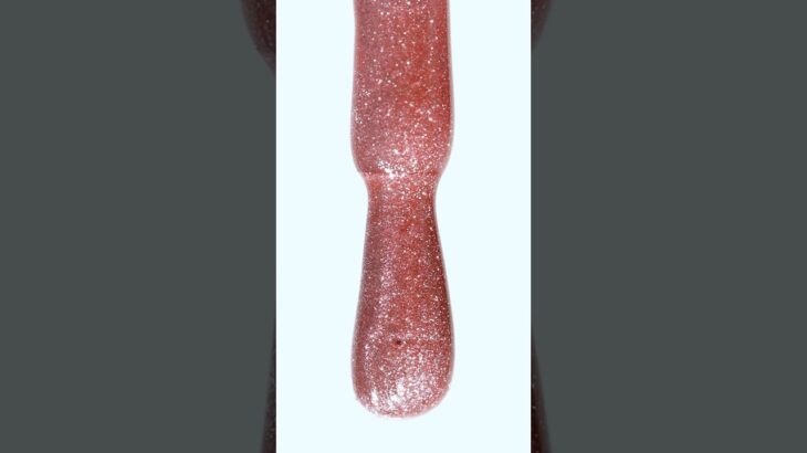 Velvet polish = main character energy 💁‍♀️#shorts #nails #naildesign #nailinspo #shiningnails