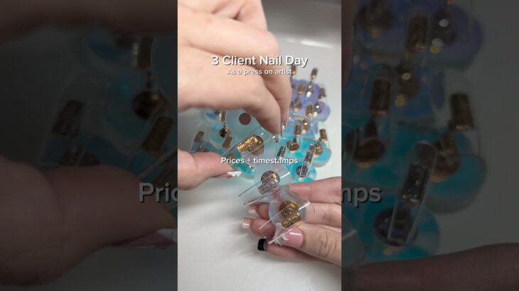 Another 3 client nail day ! Second set has to be my faveee 🔮 #pressonnails