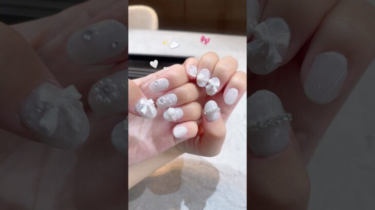 ☁️🤍🕊️_____#セルフネイル#ジェルネイル#nail#gelnails#젤네일 #naildesign #ネイルタウン #shorts #ブライダルネイル #ネイルデザイン