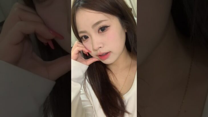 Soft Daily Makeup 🎀