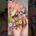 Make a tamagotchi press on set with me! 🌟