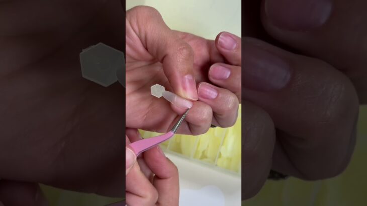 diy nails at home // applying gel-x tutorial