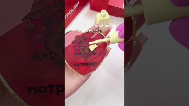 Is this still color of the year? 🐝 #naildesign #nailtech #nails #pastelnails #notpolish #nailart