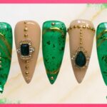 BIRTHSTONE NAIL SET: Emerald for May