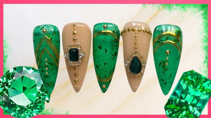 BIRTHSTONE NAIL SET: Emerald for May