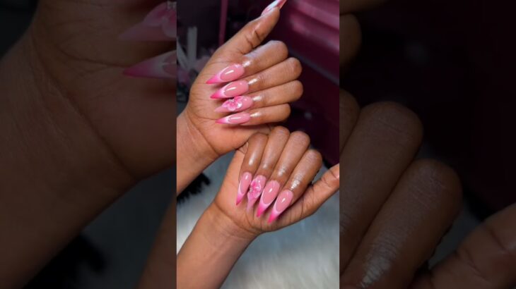 Beautiful nails design #nailartdesigns #nailart #nailgelart #gelxnails