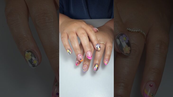 Hard structured gel, Russian manicure, natural nails, Lizzie McGuire inspired nail design ￼