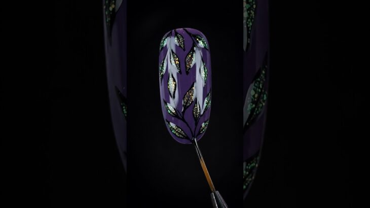 Dark Purple Leafy Elegance💜💜