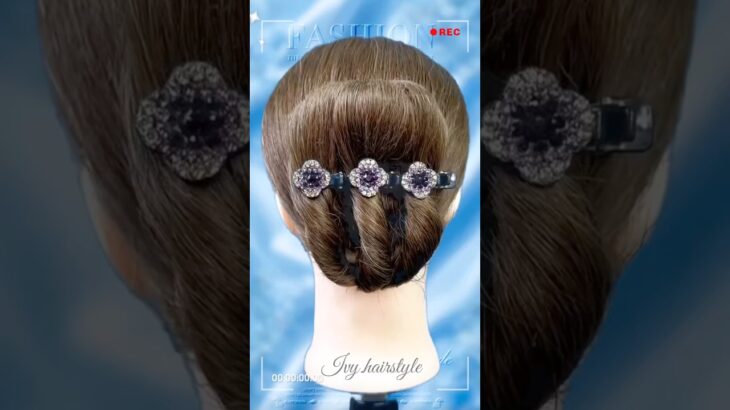 Easy Everyday Hairstyle 💕 Simple and Elegant #EasyHair #Updo #HairReels #Shorts