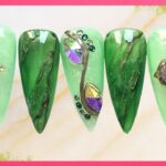 BIRTHSTONE NAIL SET: Peridot for August