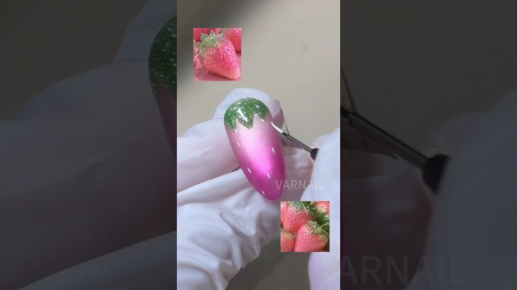 🍓💗✨ Would you like to wear this Sweet Strawberry Nail Set this summer? #VarnailGelPolish