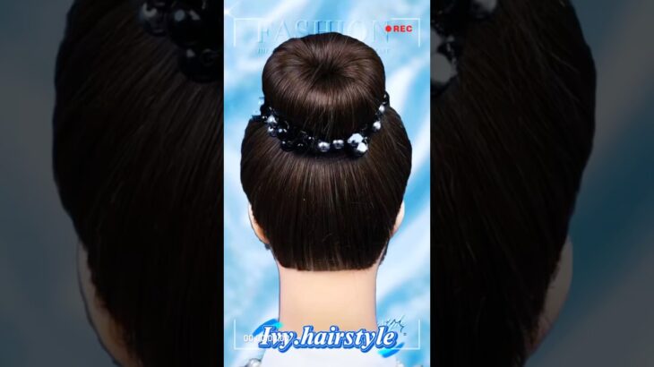 Simple and perfect updo for everyday，Do you like this style? #easyhairstyle #updo #hairstyle