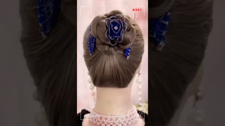 Sometimes the Prettiest Looks Are the Simplest ✨    #easyhairstyle #updo #hairstyle