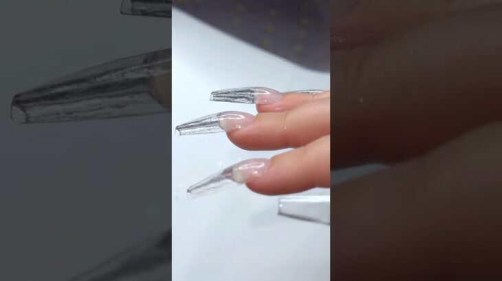 This is your sign to join the DIY nail community 💅🏻✨ #gelx #diynails