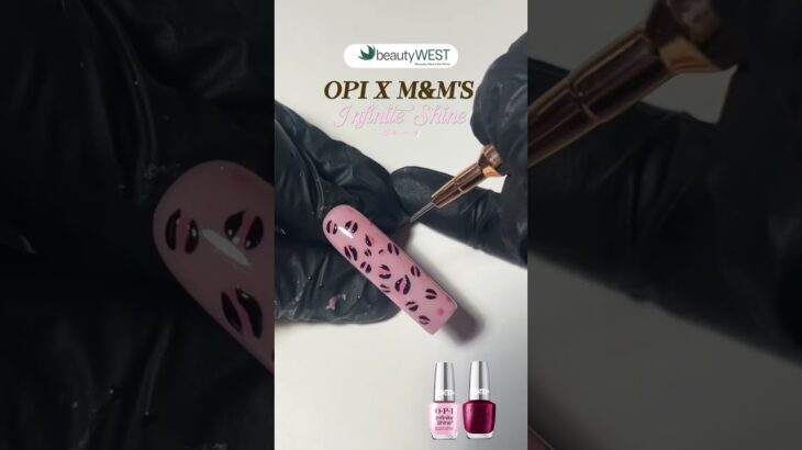 Holiday glam #OPI #MMS #MerryAndMelty #InfiniteShine #HolidayNails #NailInspo #SweetList #beautywest